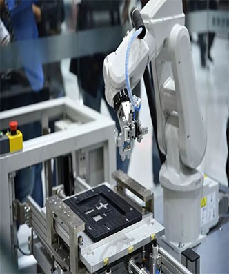 산업 자동화 및 로봇
